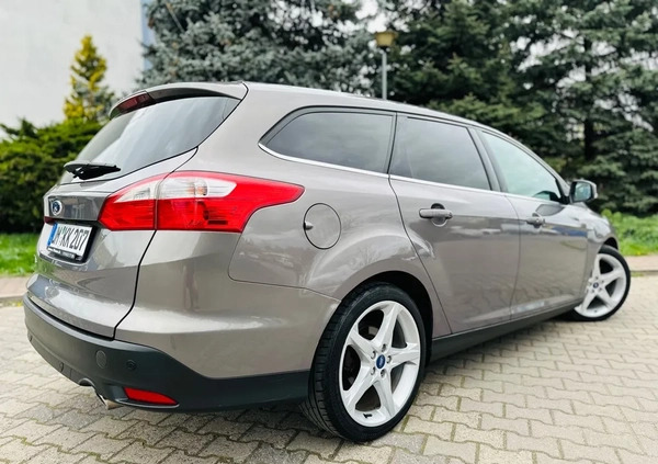 Ford Focus cena 31900 przebieg: 178400, rok produkcji 2014 z Szczecin małe 529